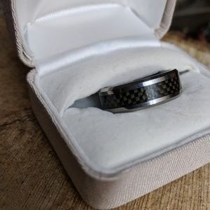 Mens wedding ring